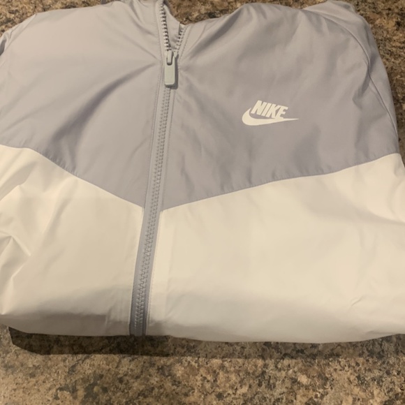 Men’s Nike Woven Windrunner Lined Hooded Jacket - Picture 1 of 4